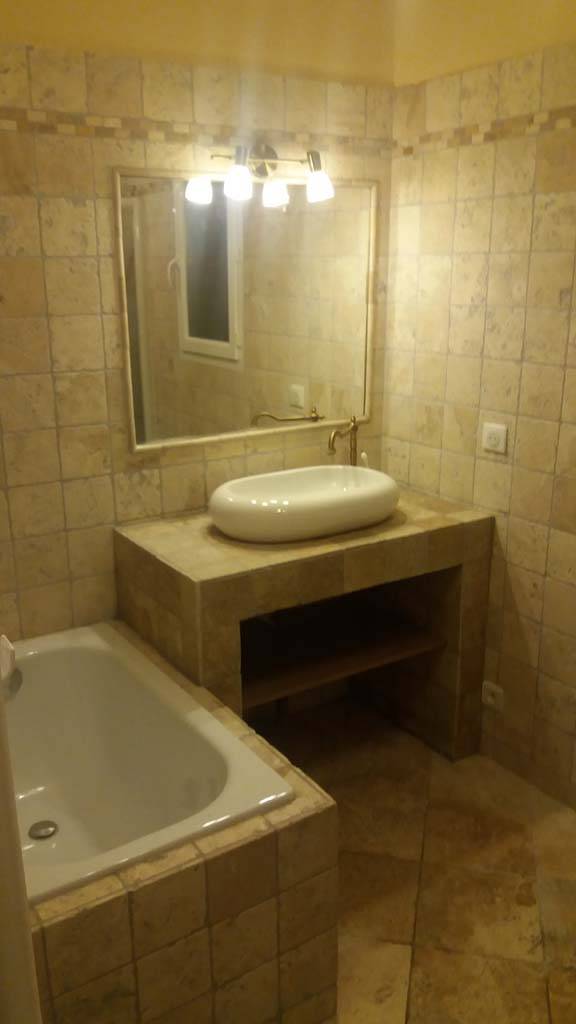 Création salle de bain - F.A.P.C.V à Sainte-Anastasie-sur-Issole